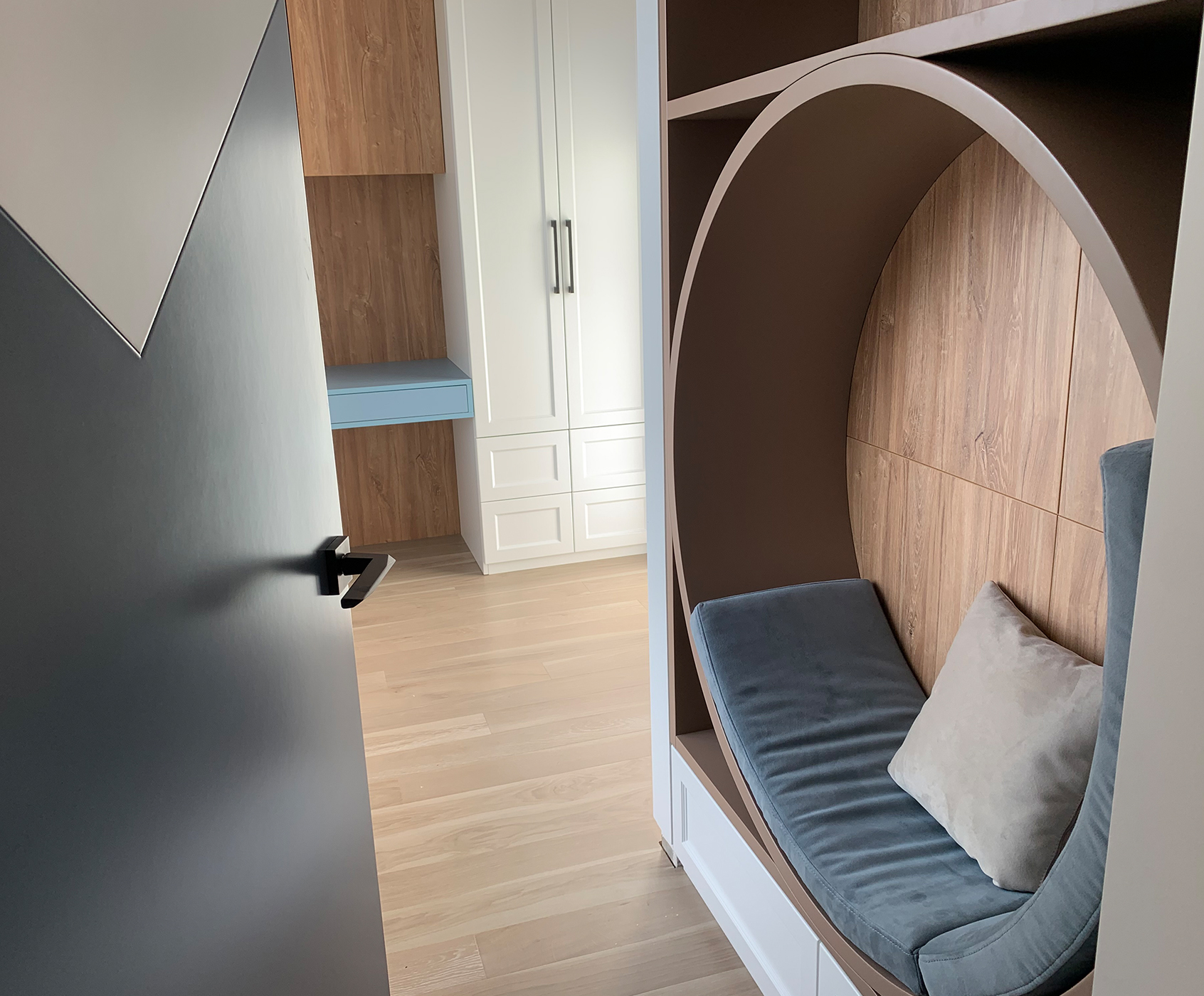 mobila exclusiva la comanda